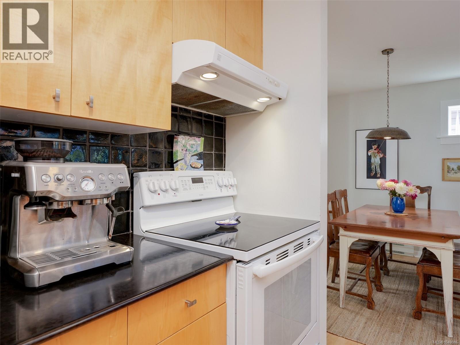1110 Reno St - 14