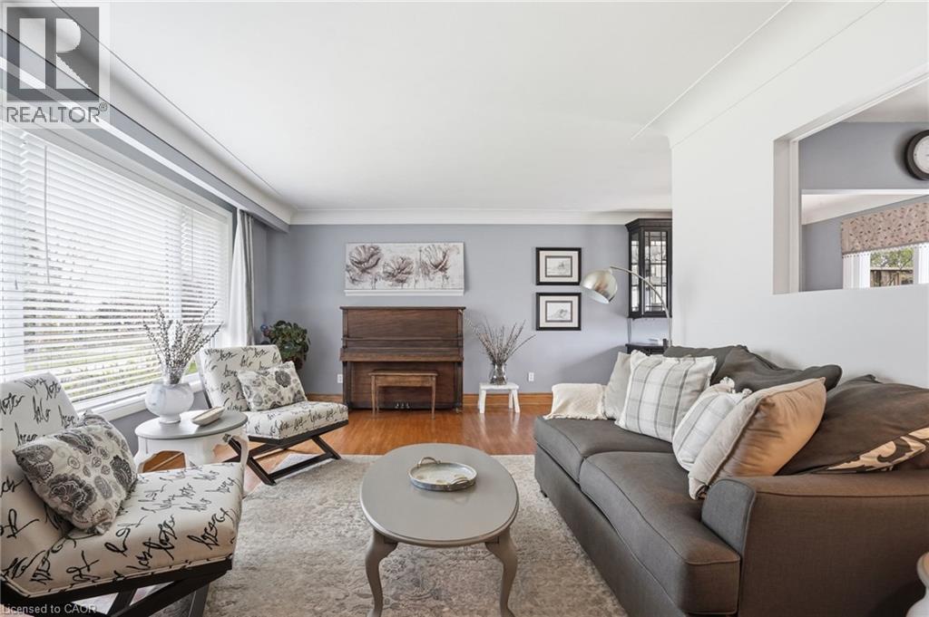 31 ALGONQUIN Avenue, Flamborough — photo 8
