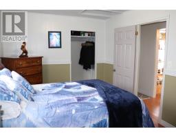 8 Oakland Drive thumbnail 21