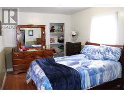 8 Oakland Drive thumbnail 22