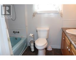 8 Oakland Drive thumbnail 33