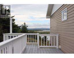 8 Oakland Drive thumbnail 5
