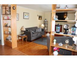 8 Oakland Drive thumbnail 9