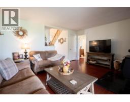 4pc Bathroom - 2328 Willgoose Road, Merritt, BC V1K1N7 Photo 15