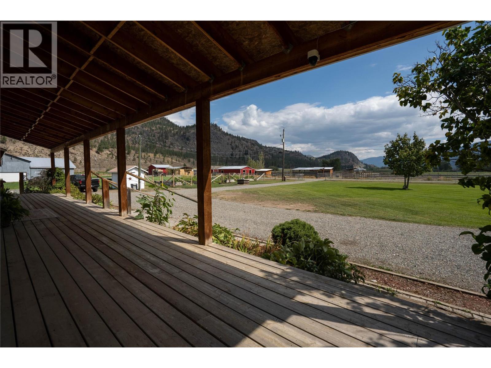 2328 Willgoose Road - Image 40