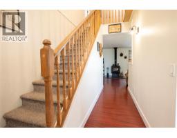 Foyer - 2328 Willgoose Road, Merritt, BC V1K1N7 Photo 17