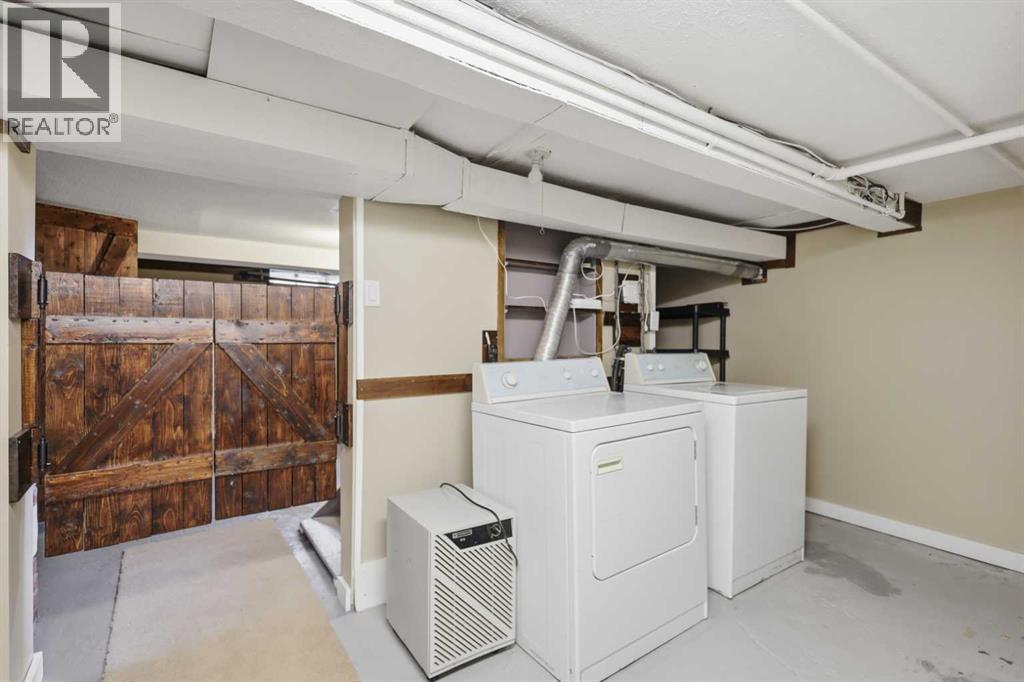 5011 54 Ave - 21