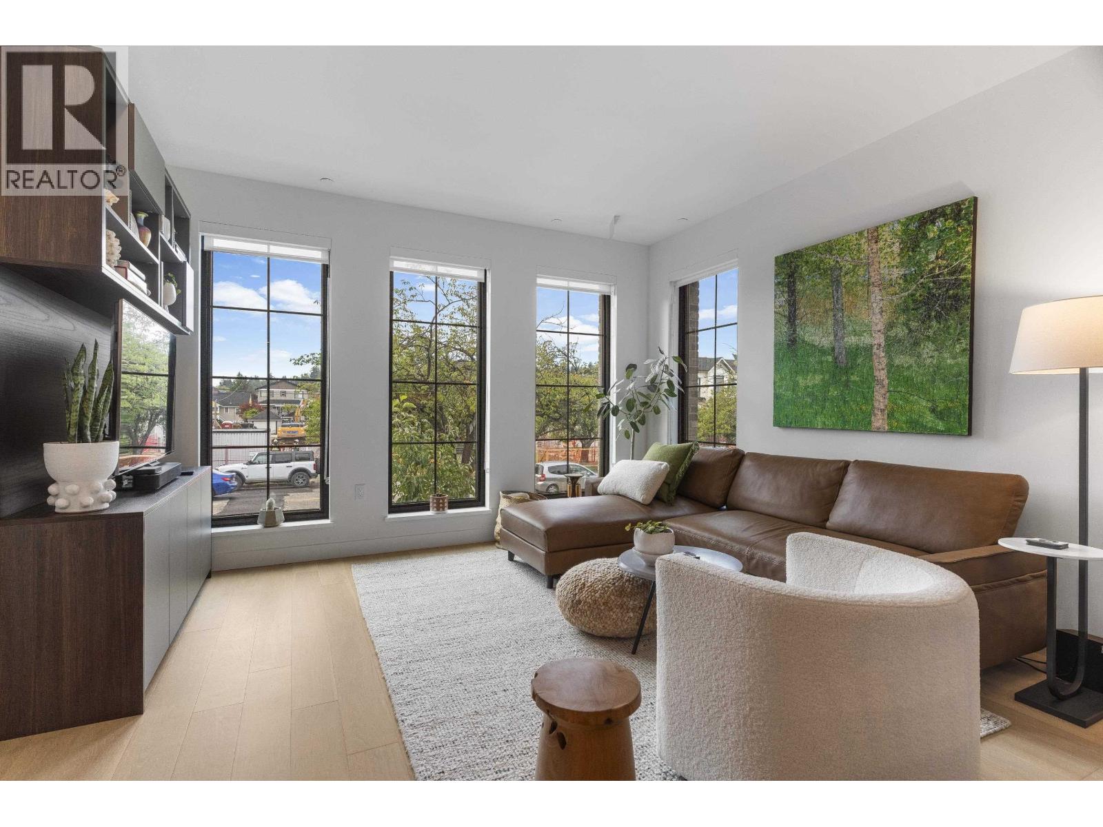 102 157 W KING EDWARD, Vancouver — photo 4