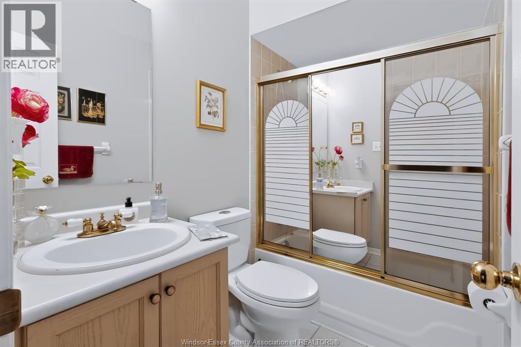 43 SPRINGVIEW DRIVE - Image 26