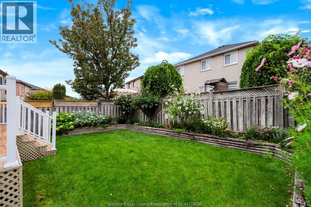 43 SPRINGVIEW DRIVE - 42