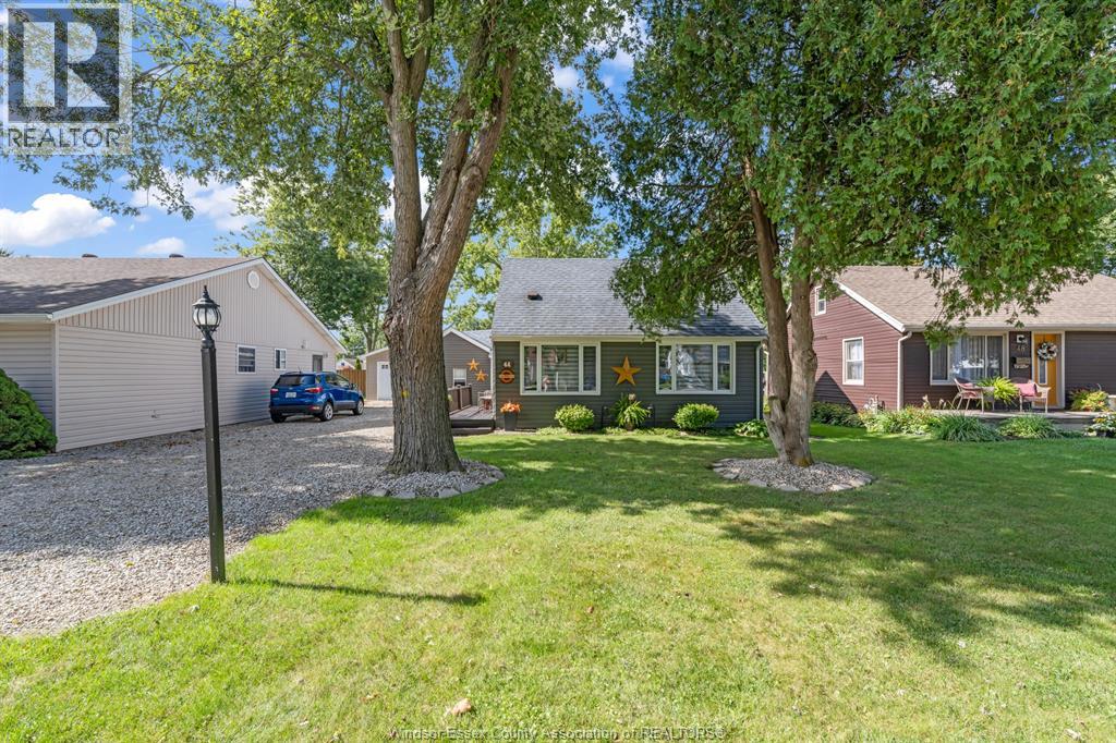 44 HANLAN STREET North - 4