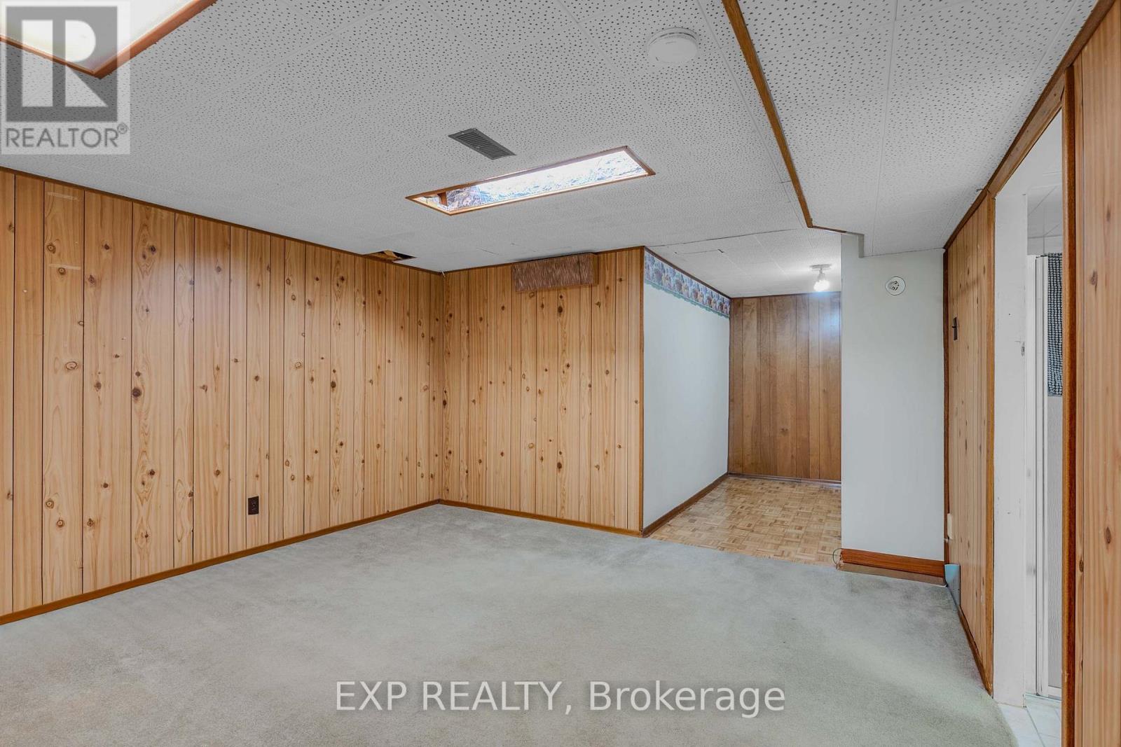 6 JARDINE PLACE - 31