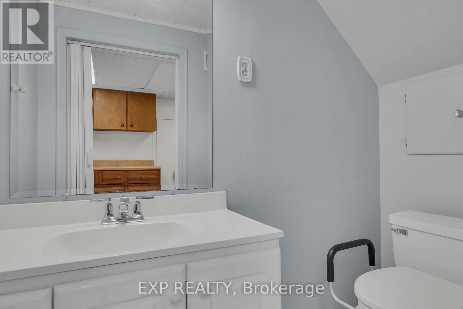 6 JARDINE PLACE - Image 36