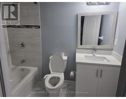 1 Dinosaur Street, Brampton, ON L6P0H7 Photo 10