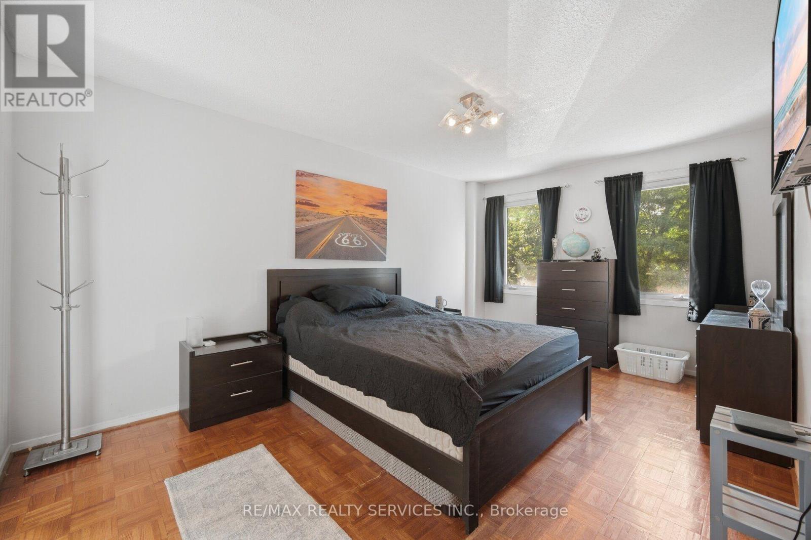 12 LADIN DRIVE - 23