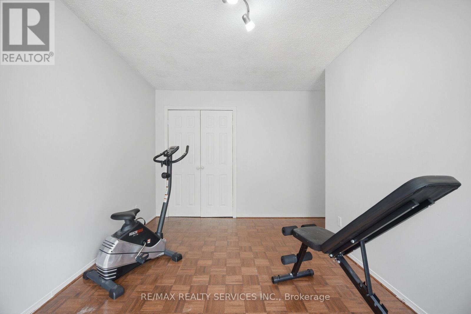 12 LADIN DRIVE - 29