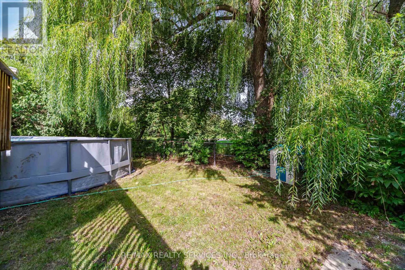12 LADIN DRIVE - 48