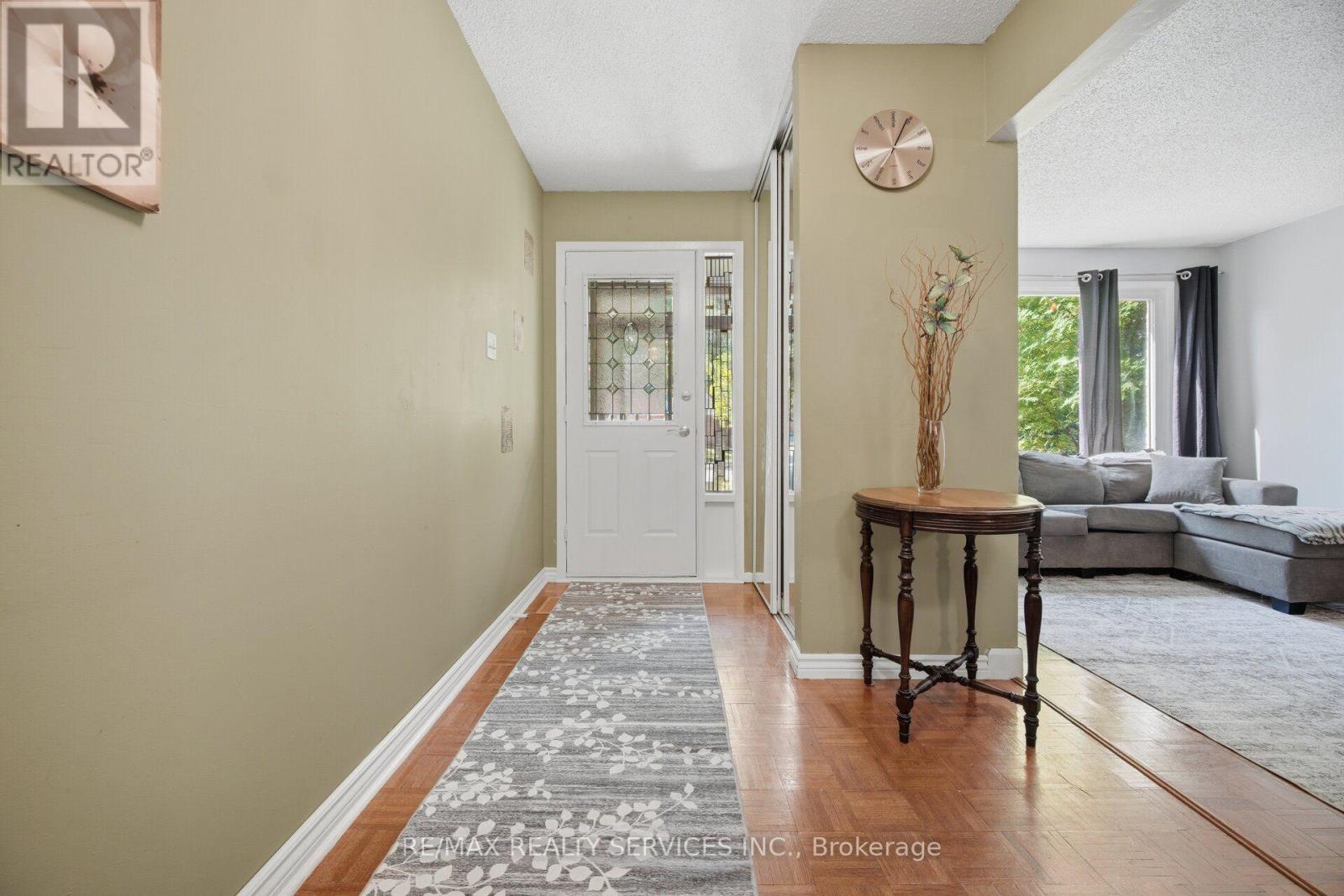 12 LADIN DRIVE - 5
