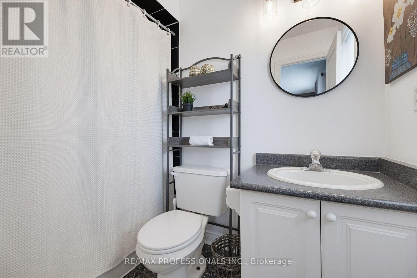 21 WATERBURY STREET - Image 28