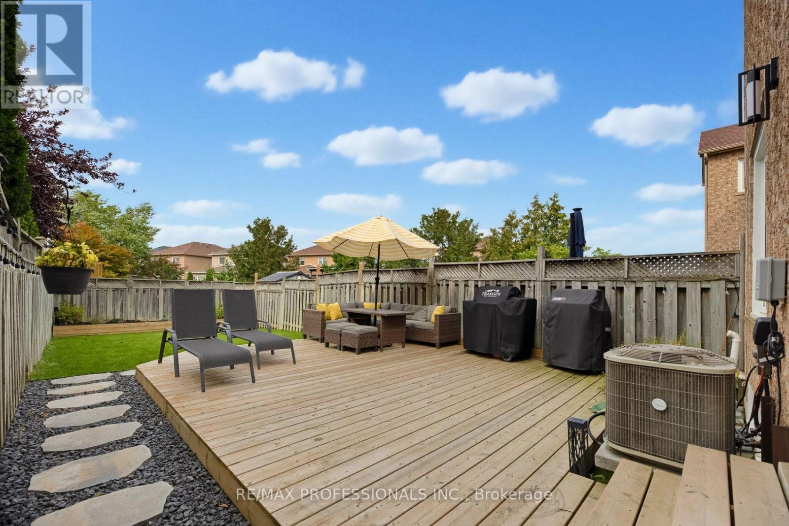 21 WATERBURY STREET - Image 37