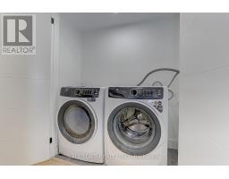 Lower - 71 Livingstone Avenue, Toronto, ON M6E2L7 Photo 31