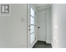 Lower - 71 Livingstone Avenue, Toronto, ON M6E2L7 Photo 9