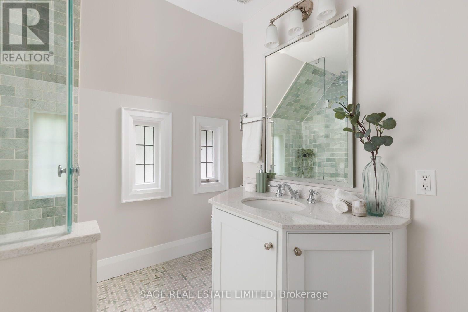 78 THE KINGSWAY - Image 36