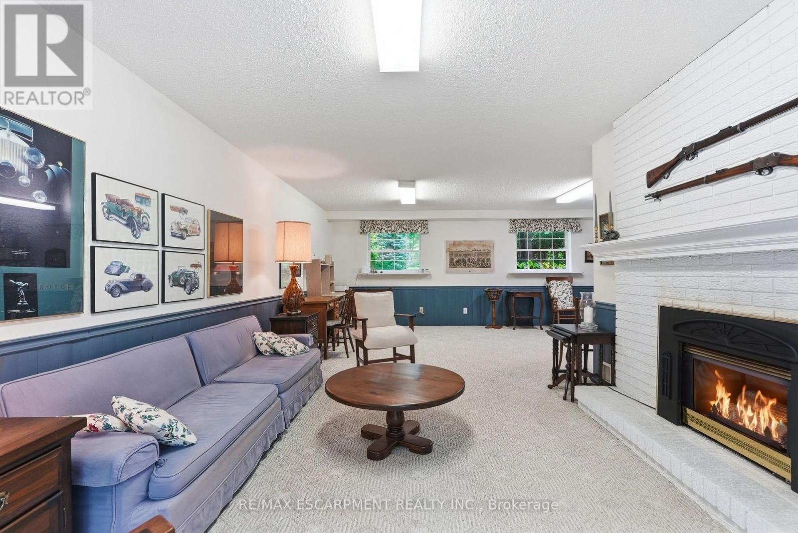 8553 GUELPH LINE - 28