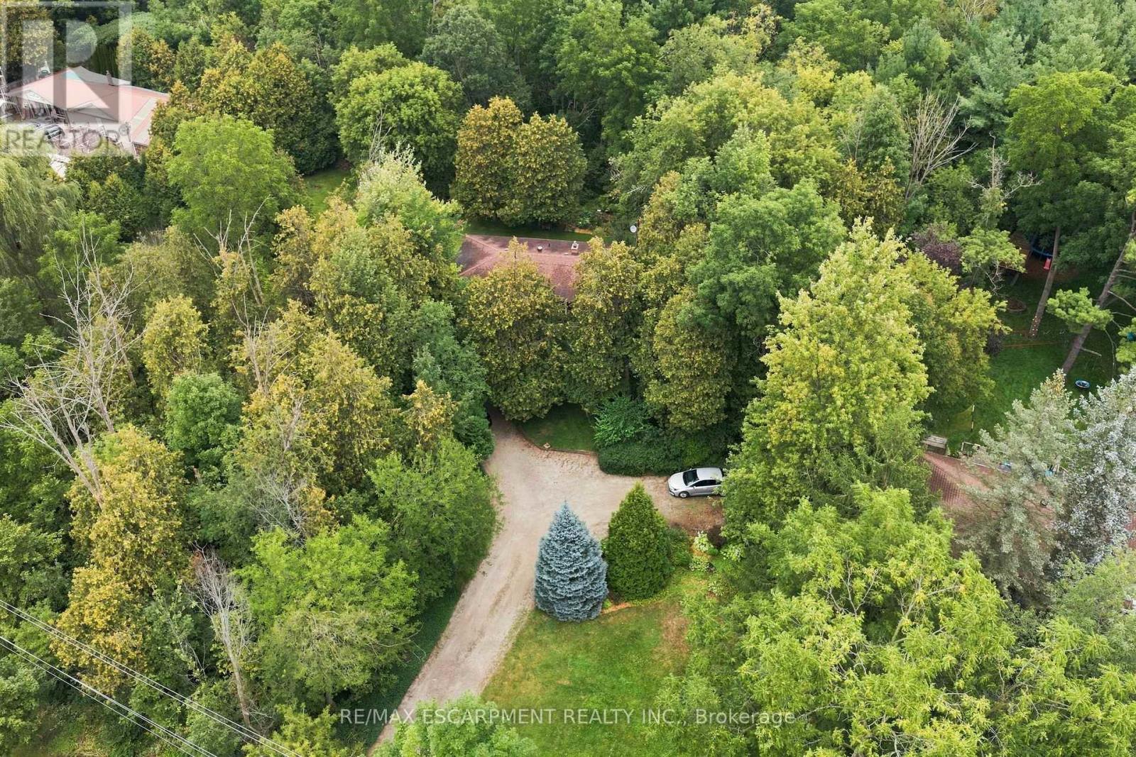 8553 GUELPH LINE - 3
