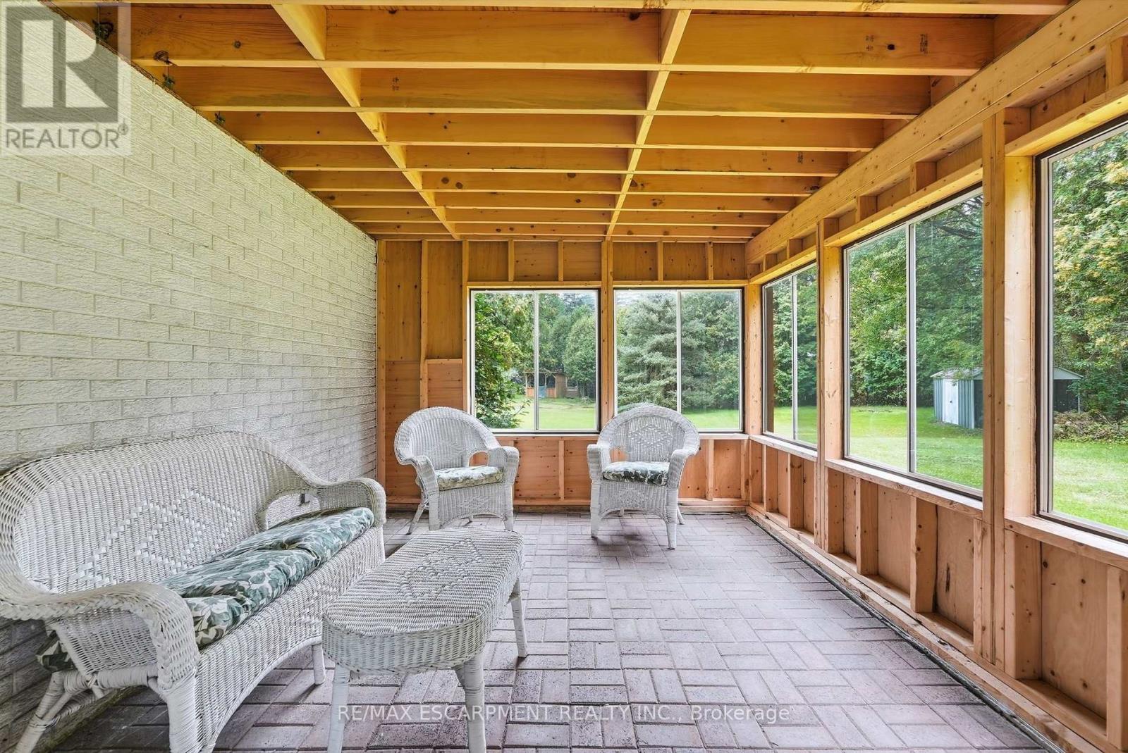 8553 GUELPH LINE - 33