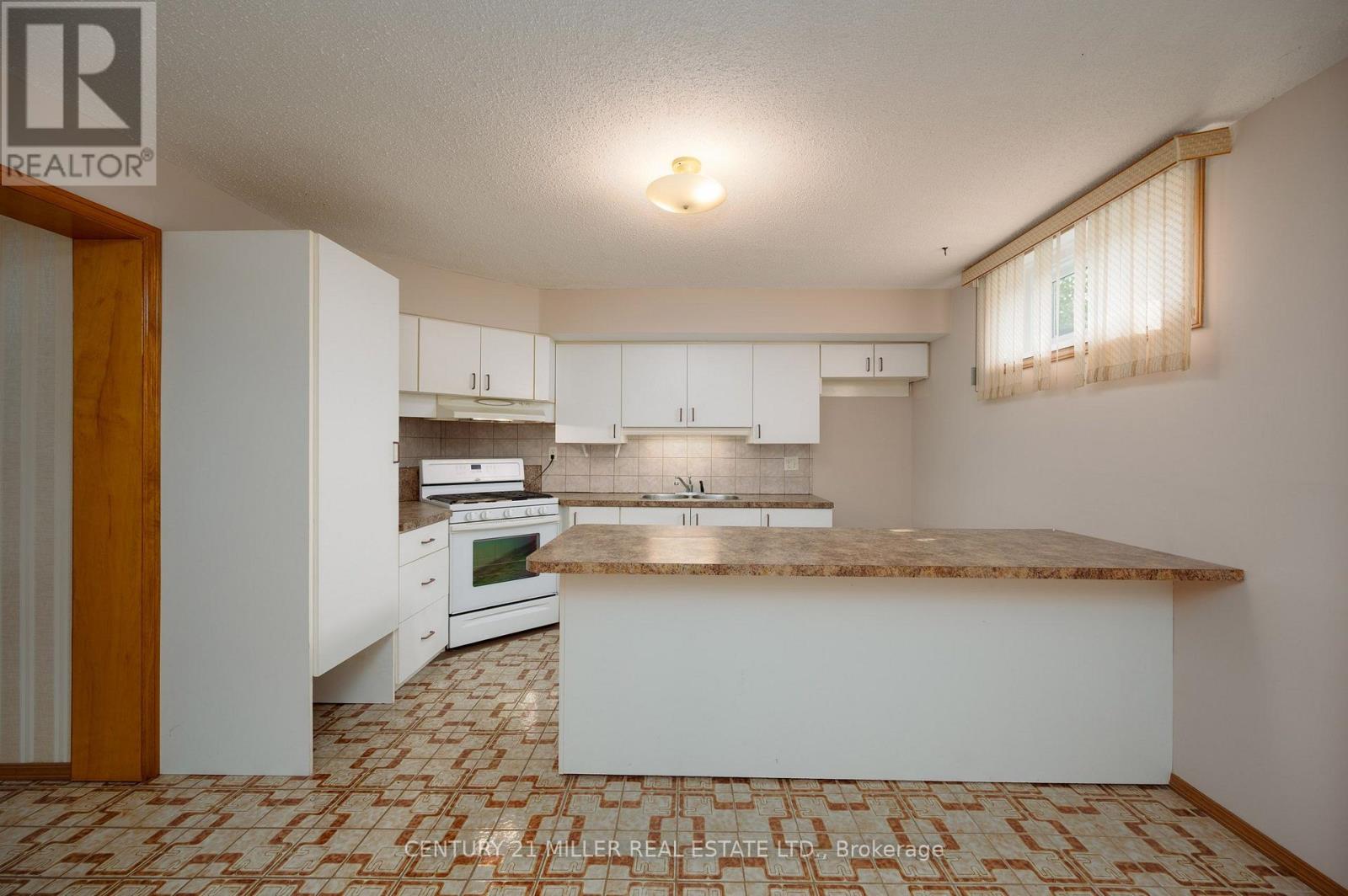 3478 PALGRAVE ROAD - 23