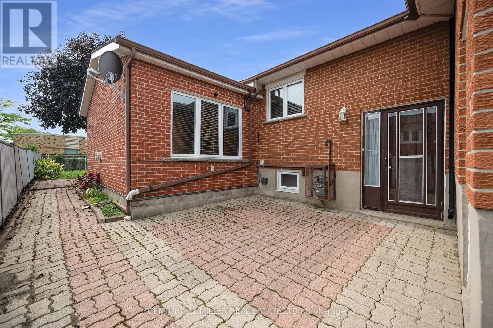 3478 PALGRAVE ROAD - 30