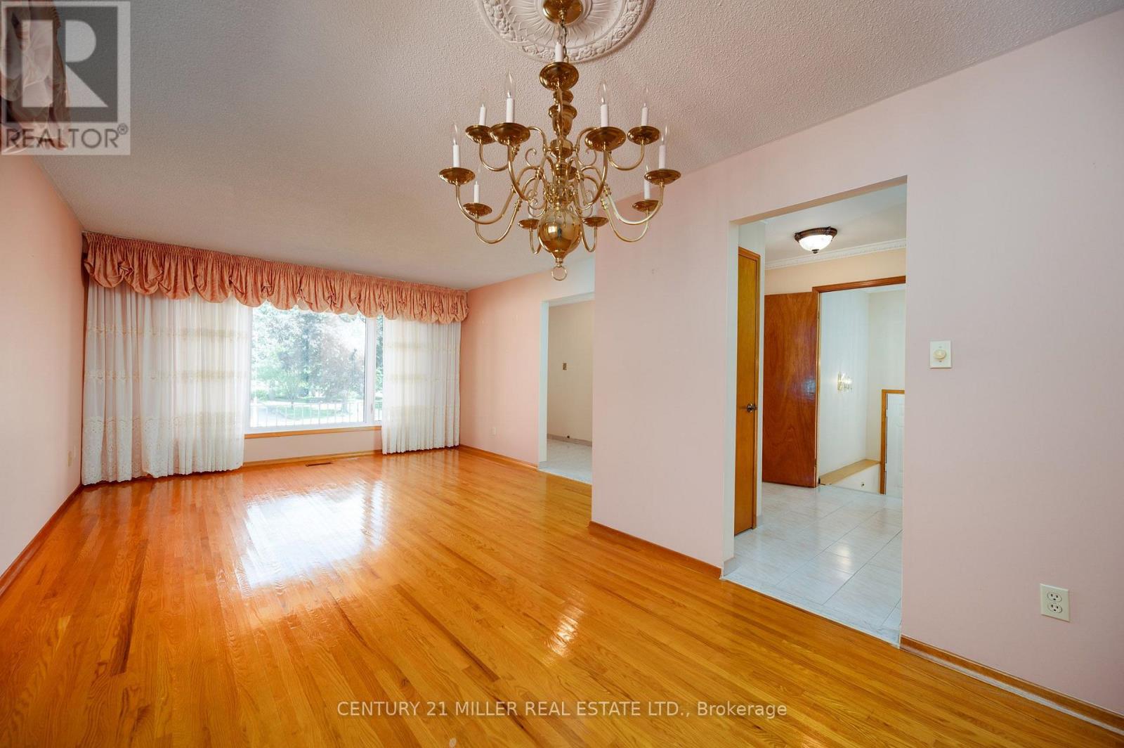 3478 PALGRAVE ROAD - 6