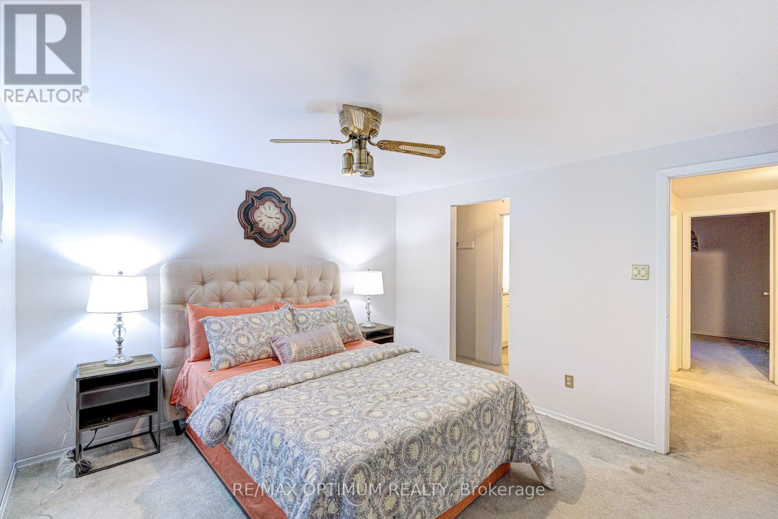 50 GONDOLA CRESCENT - 23