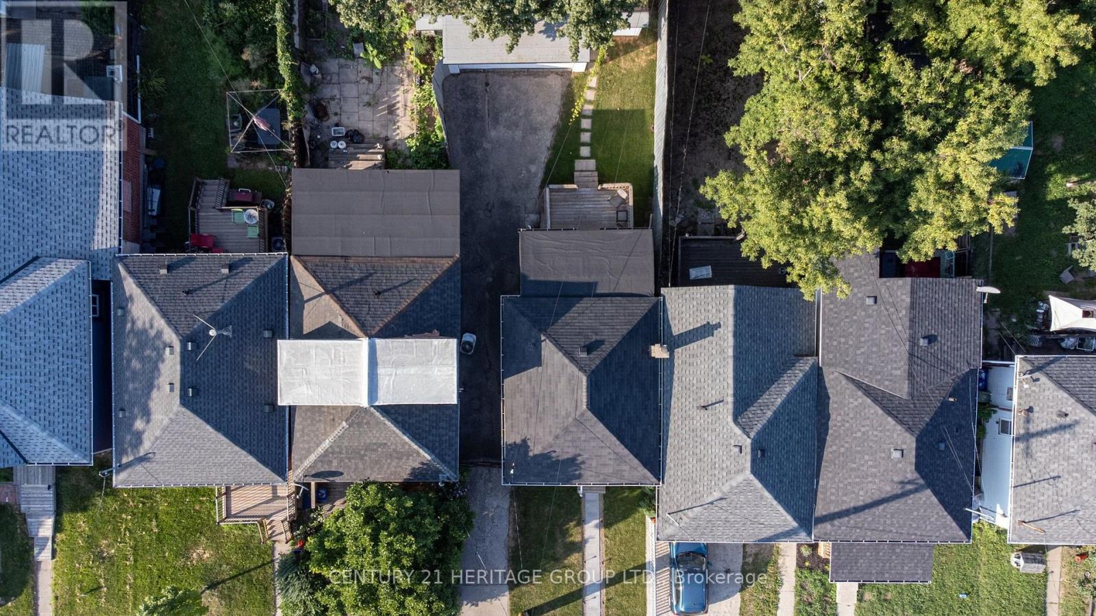 41 BIGGAR AVENUE - Image 25