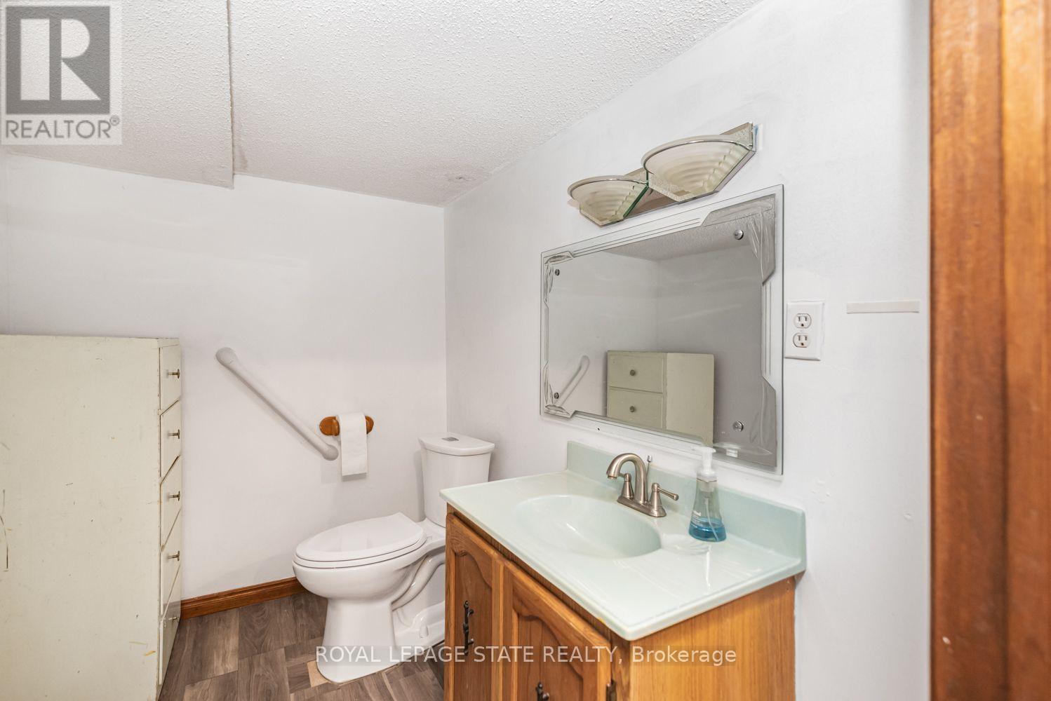 10 ATLAS STREET - Image 36