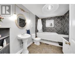 32 Mcleish Drive, Kawartha Lakes, ON L0K1W0 Photo 19
