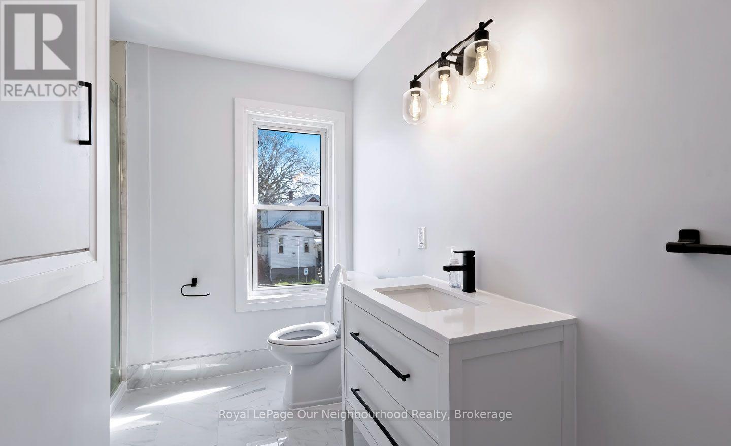 UNIT 2 - 5749 SUMMER STREET, Niagara Falls (Hospital) — photo 8