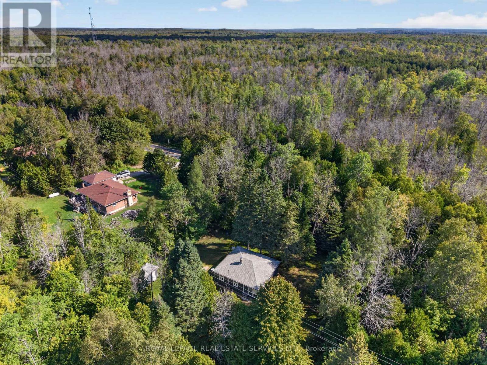 287 HURON ROAD - 28