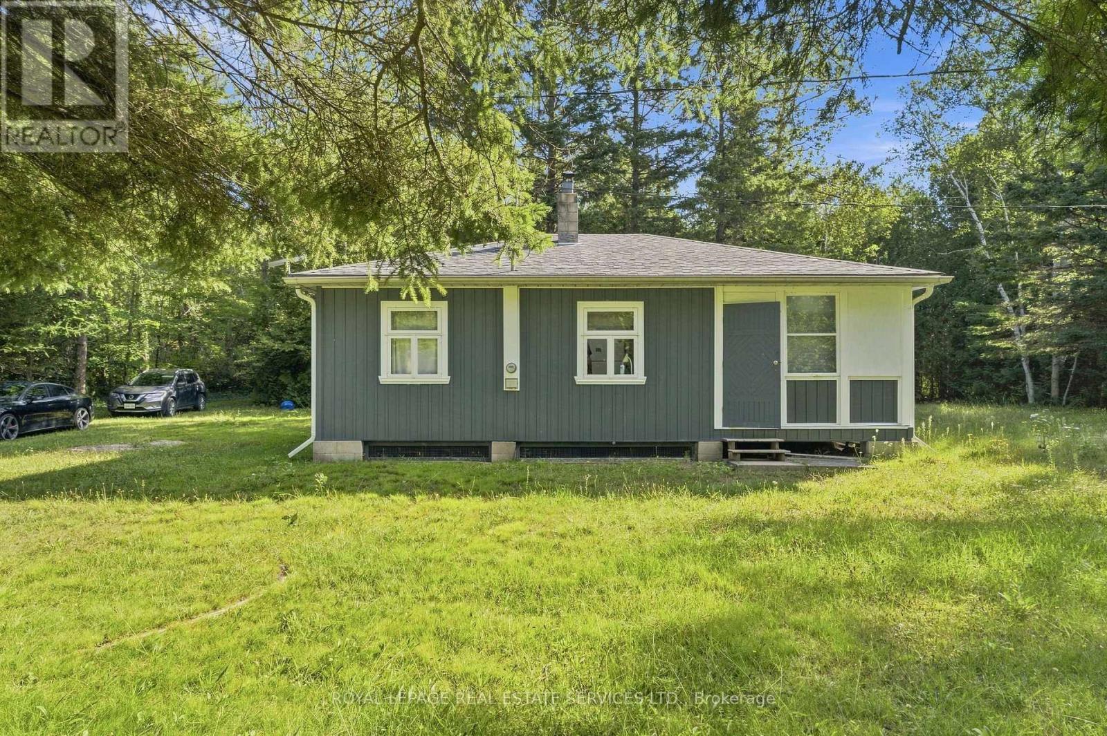 287 HURON ROAD - 4