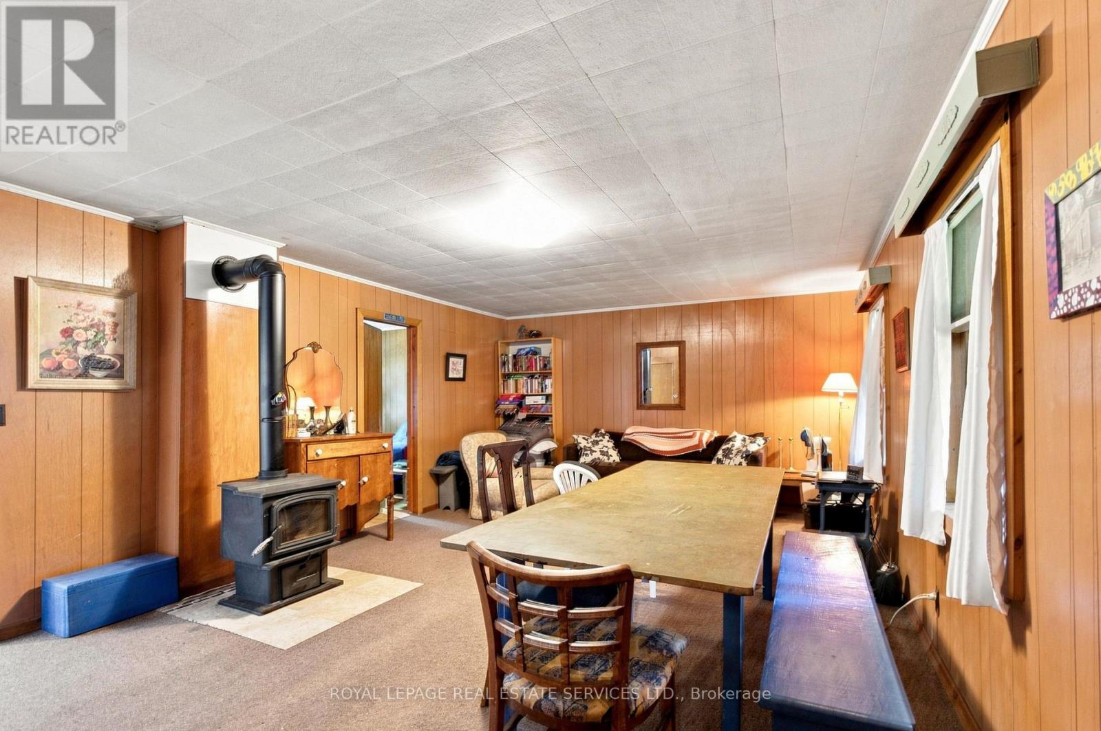 287 HURON ROAD - 6