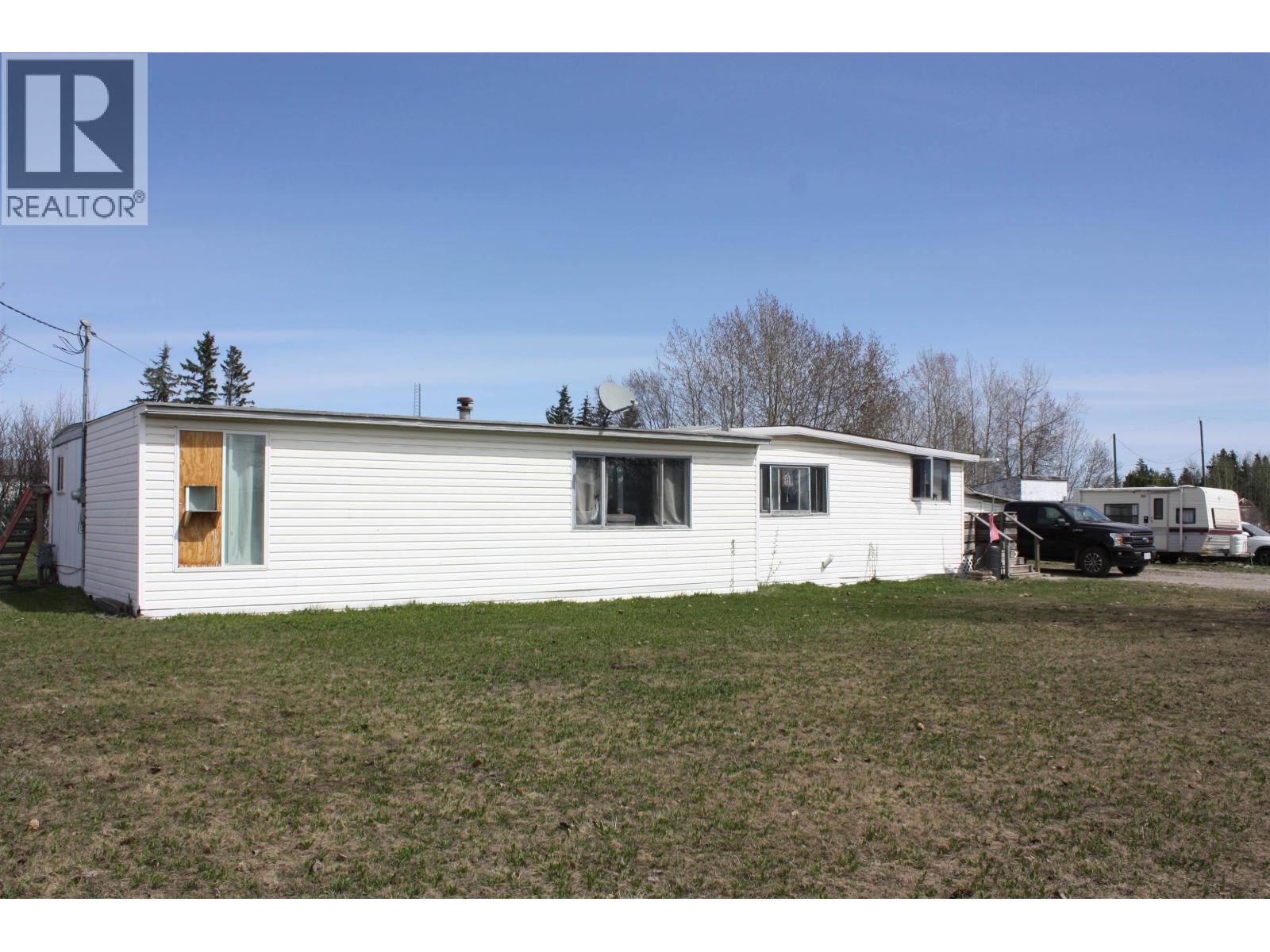 12282 COTTONWOOD AVENUE - 33