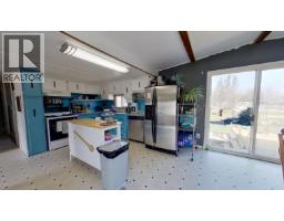 12282 Cottonwood Avenue, Fort St  John, BC V1J8B1 Photo 14