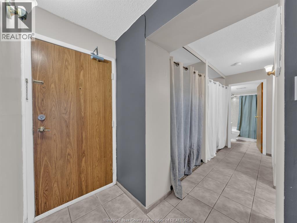 #1204 150 PARK STREET West - Image 12