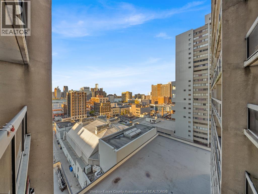 #1204 150 PARK STREET West - 17