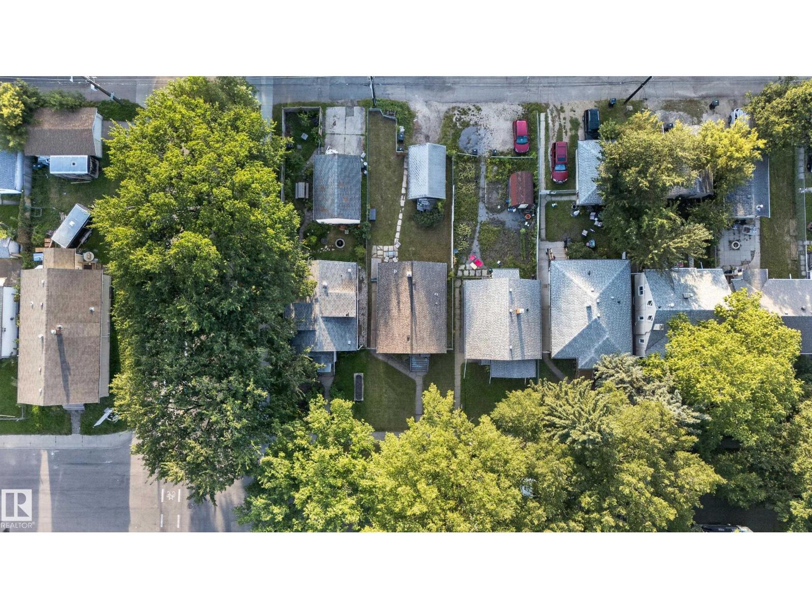 11406 83 ST NW - Image 5