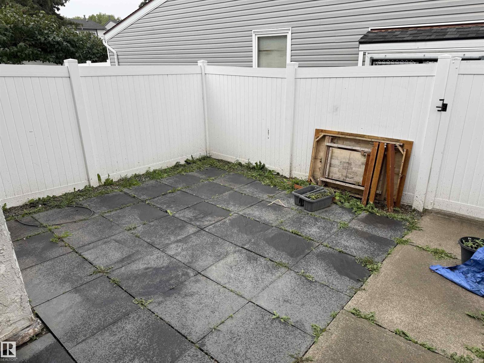 6340 184 ST NW - 2
