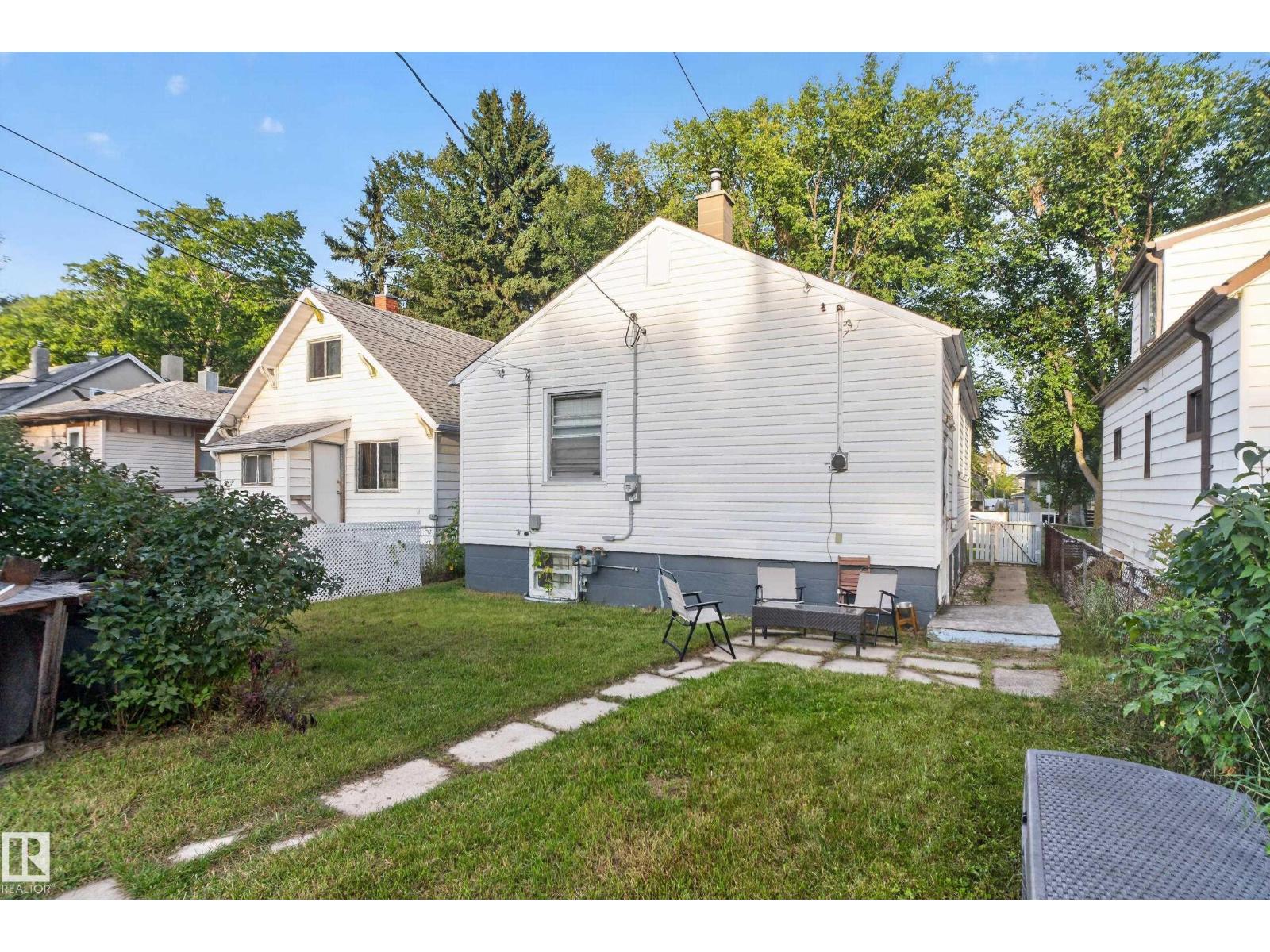11406 83 ST NW - Image 28