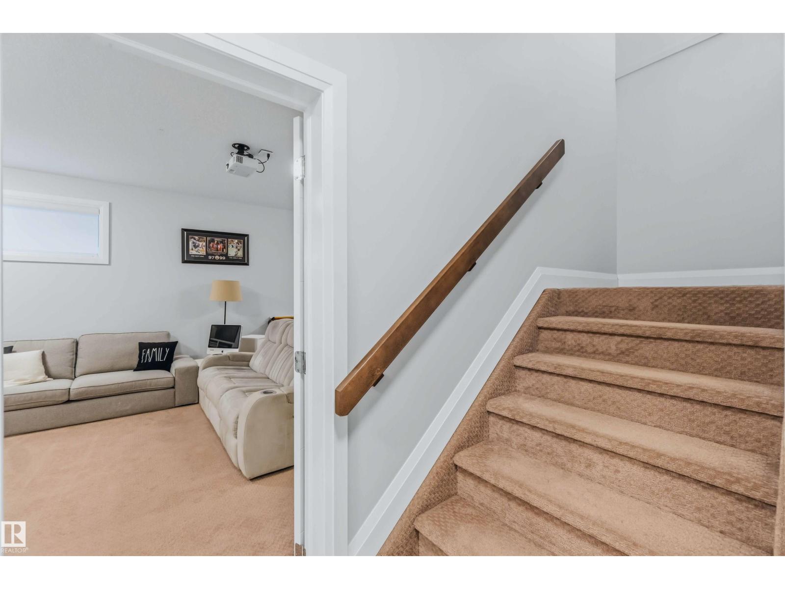 7 ETOILE CRES - Image 45