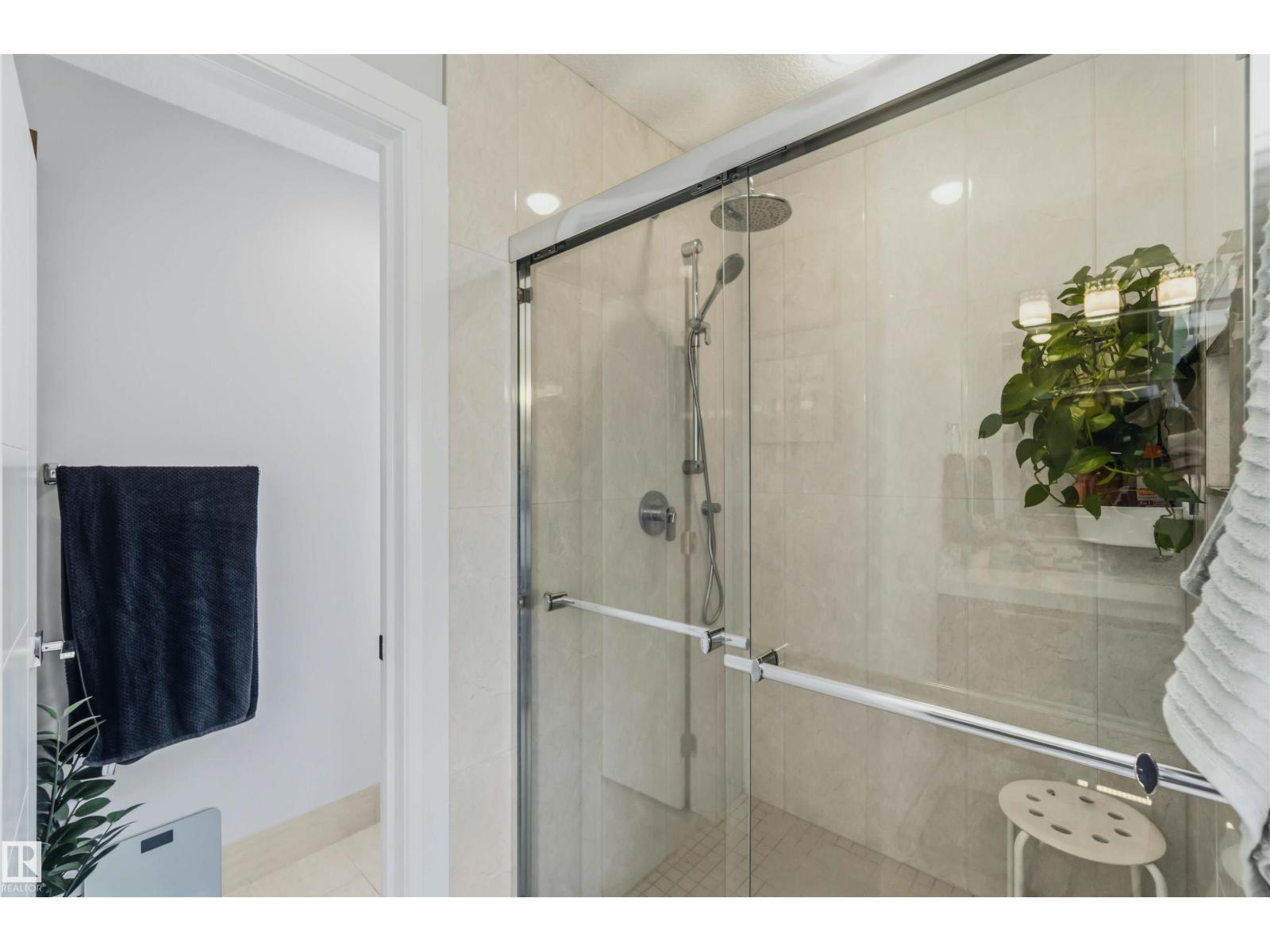 7 ETOILE CRES - Image 41